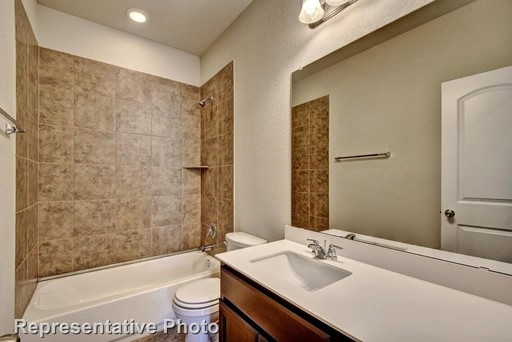 21607 Surrey Lane, Lago Vista, TX 78645