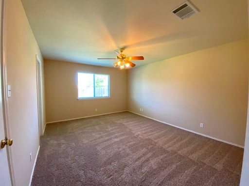 218 Jennifer Ln., Bastrop, TX 78602