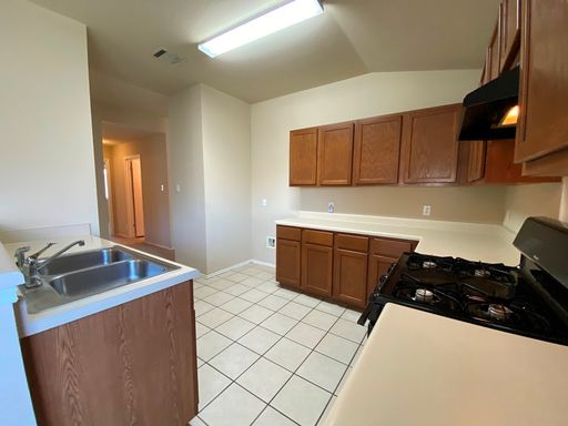 218 Jennifer Ln., Bastrop, TX 78602