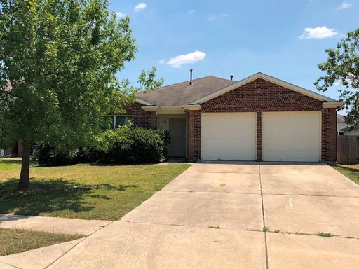 376 Spruce Dr., Kyle, TX 78640