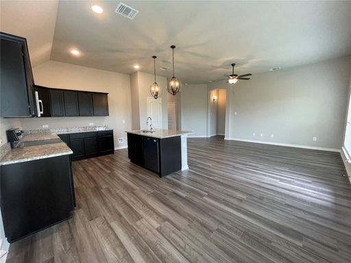 806 Hollyhock Dr, Temple, TX 76502