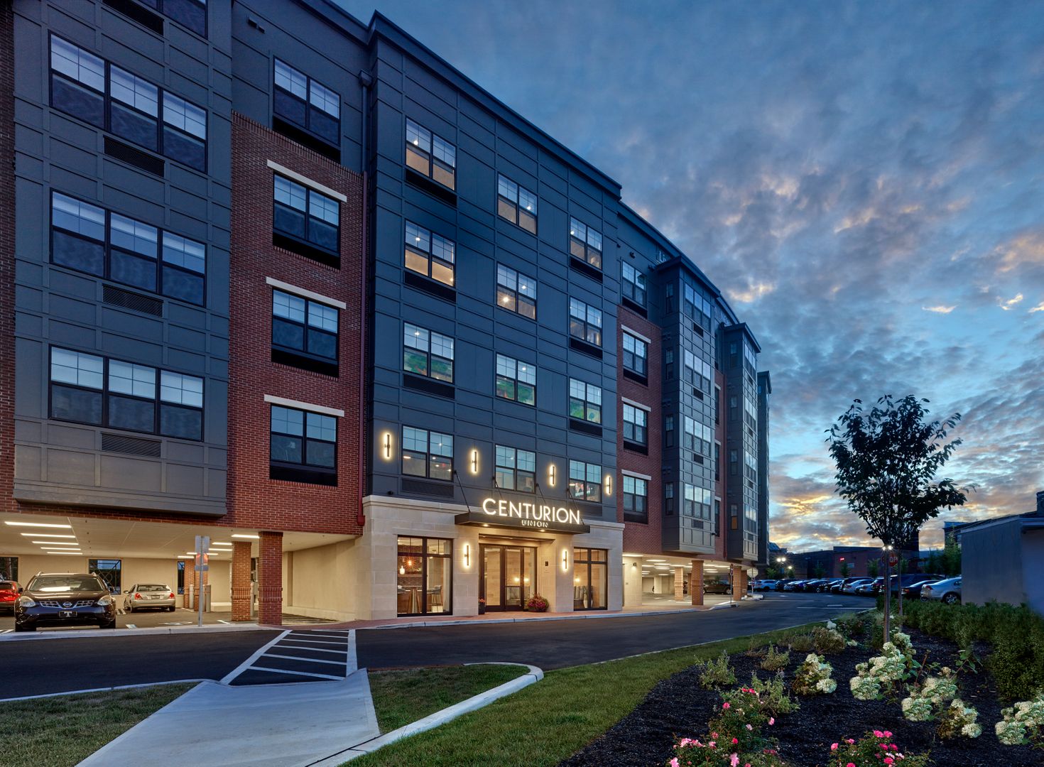Union Apartment: 975 Bonnel Court