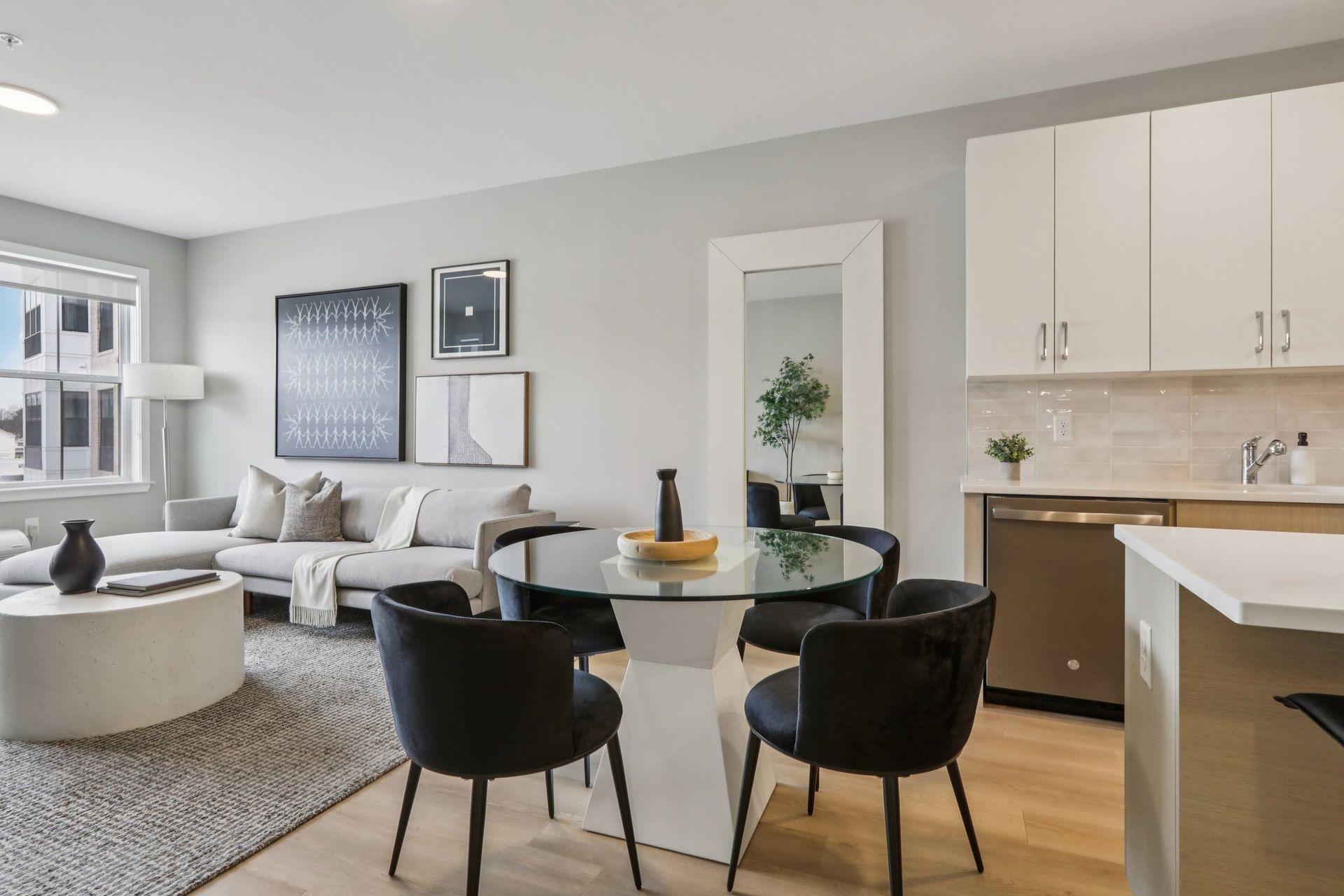 Experience Luxurious Living at CENTURION Union Center 3 of 12