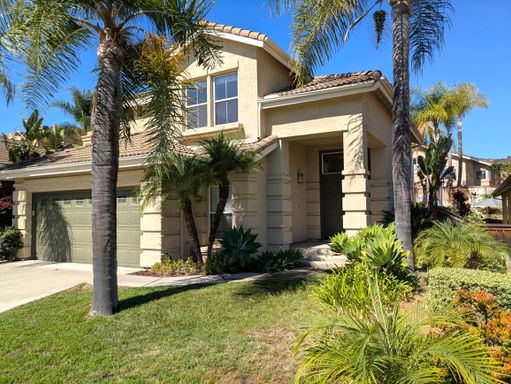 Gorgeous 4 Bedroom Home in Desirable Carmel Mountain Ranch – photo 1