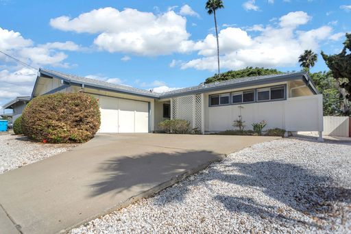 Charming 3-Bedroom University City Home with Spacious Fenced Yard! – photo 1