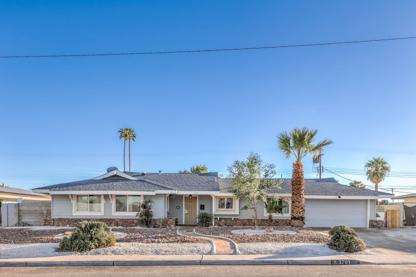 Las Vegas House: 3701 Pyramid Drive