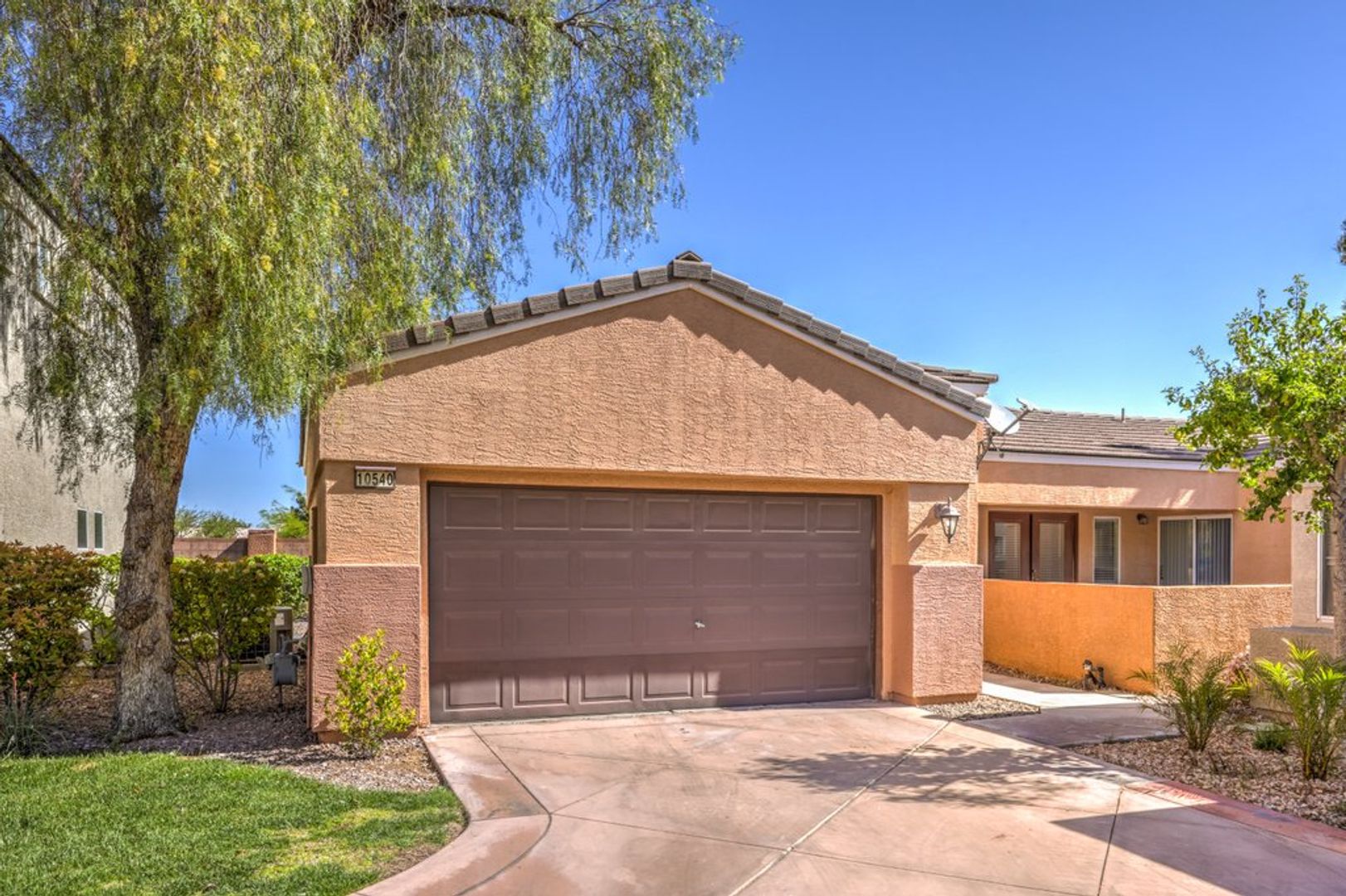 Las Vegas House: 10540 Allthorn Ave