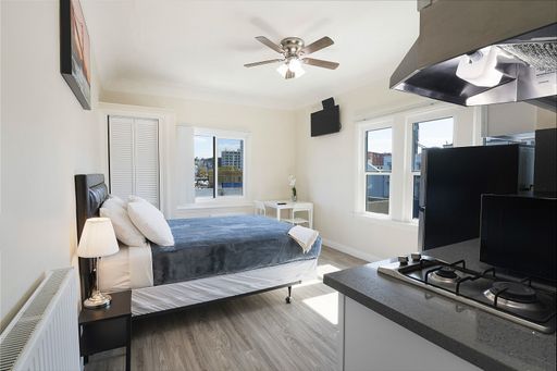 Studio 1 Bath Apartment at 725 S Alvarado Street # 301, Los Angeles, CA – photo 1