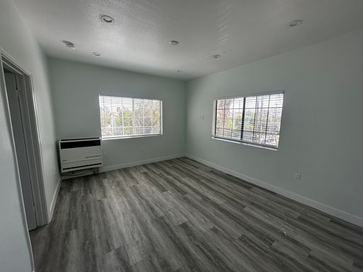 Modern 1-Bedroom, 1-Bath – Newly Remodeled & Move-In Ready! – photo 1