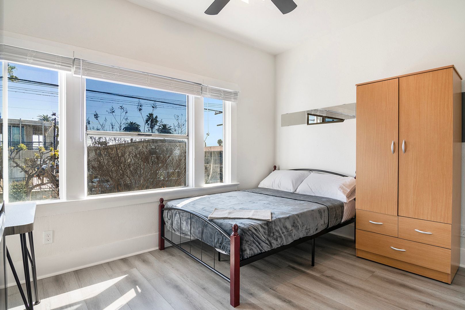 San Pedro Apartment: 1219 S Palos Verdes Street