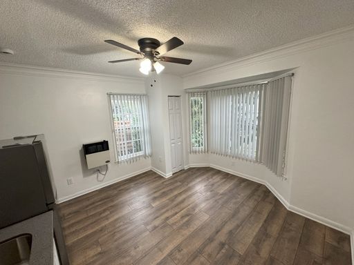 Studio For Rent – photo 1