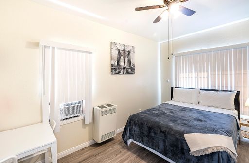 Fully Furnished studio / 1 Bath in Boyle Heights! – photo 1