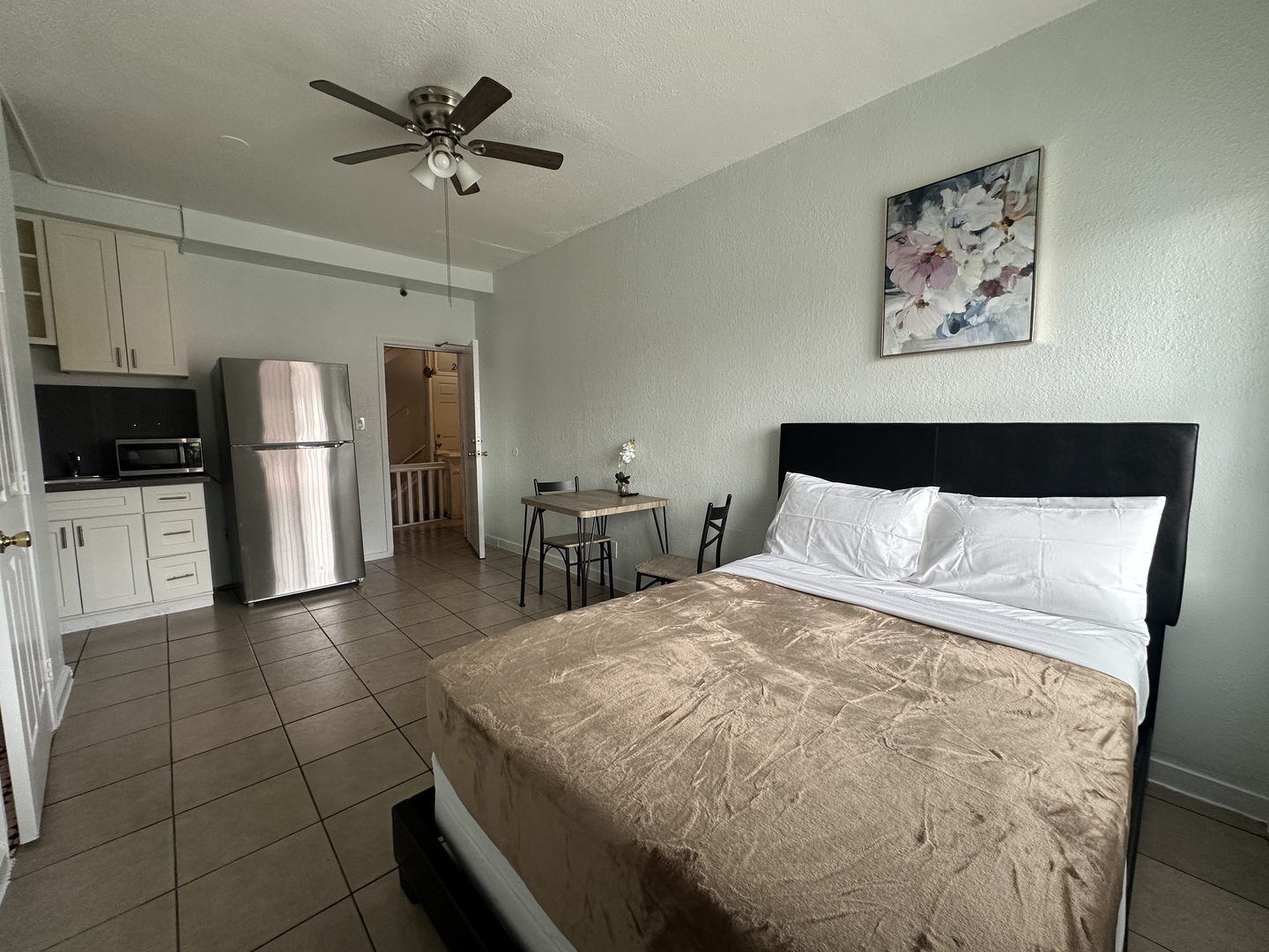 Los Angeles Apartment: 5117-5123 S Avalon Boulevard