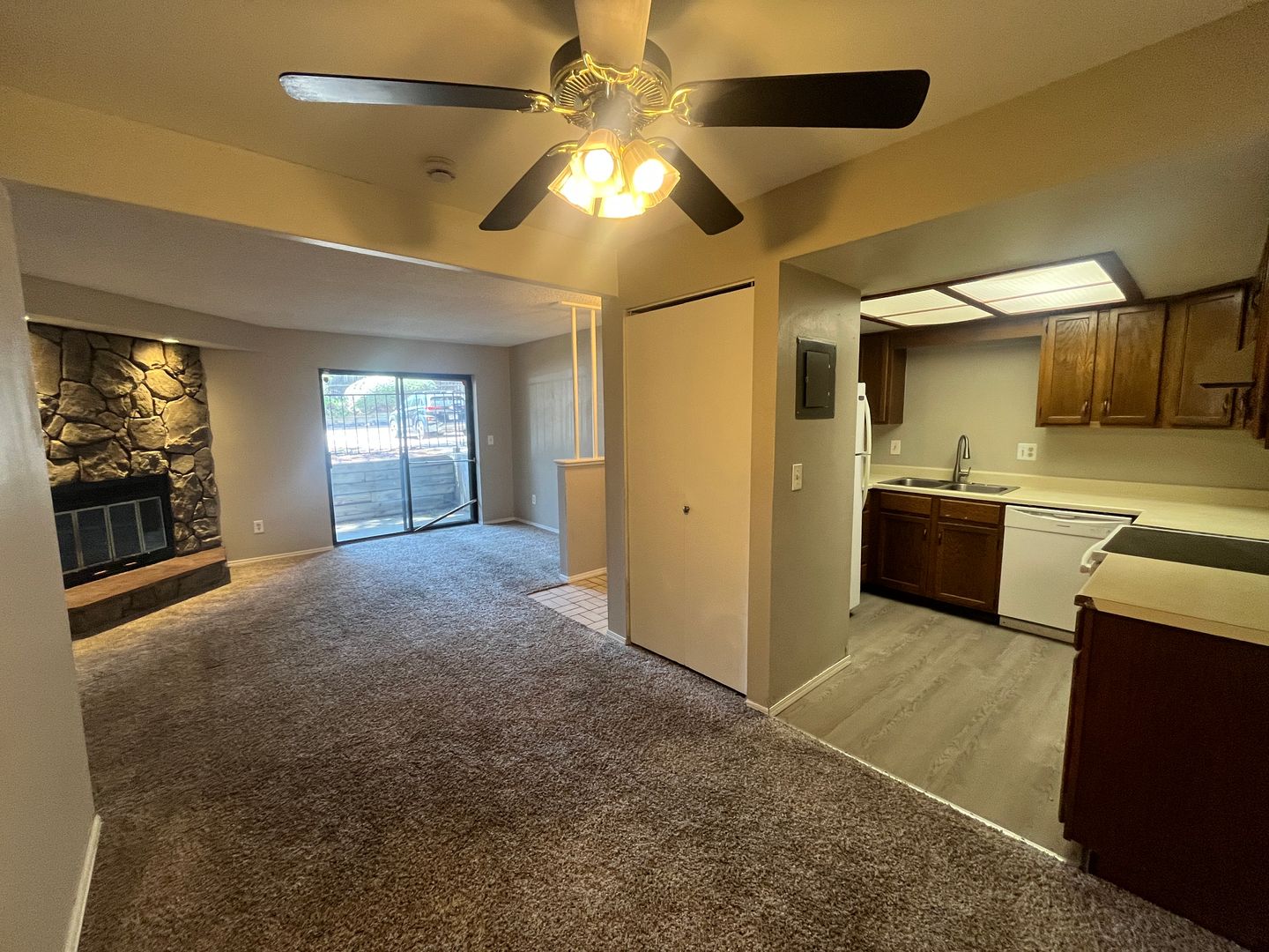 Aurora Condo: 15402 E Arizona Ave #107