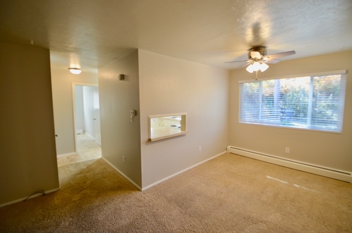 Huge 3 Br Townhouse in the Heart of Littleton – photo 1