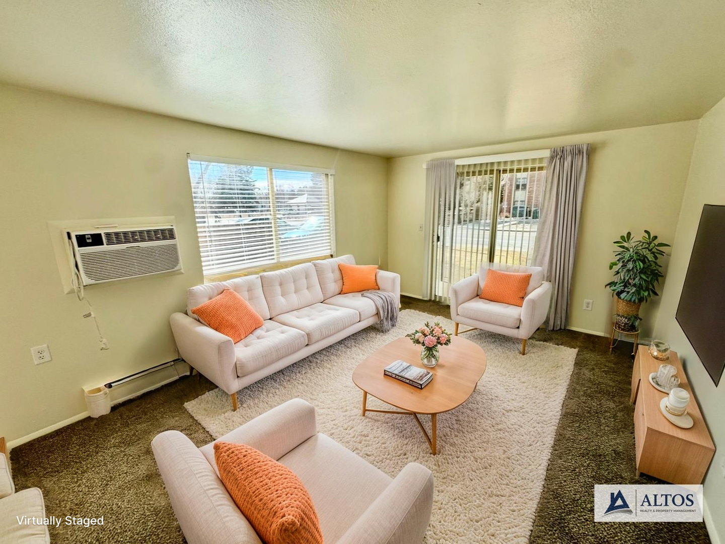 Lakewood Apartment: 1020 Carr St