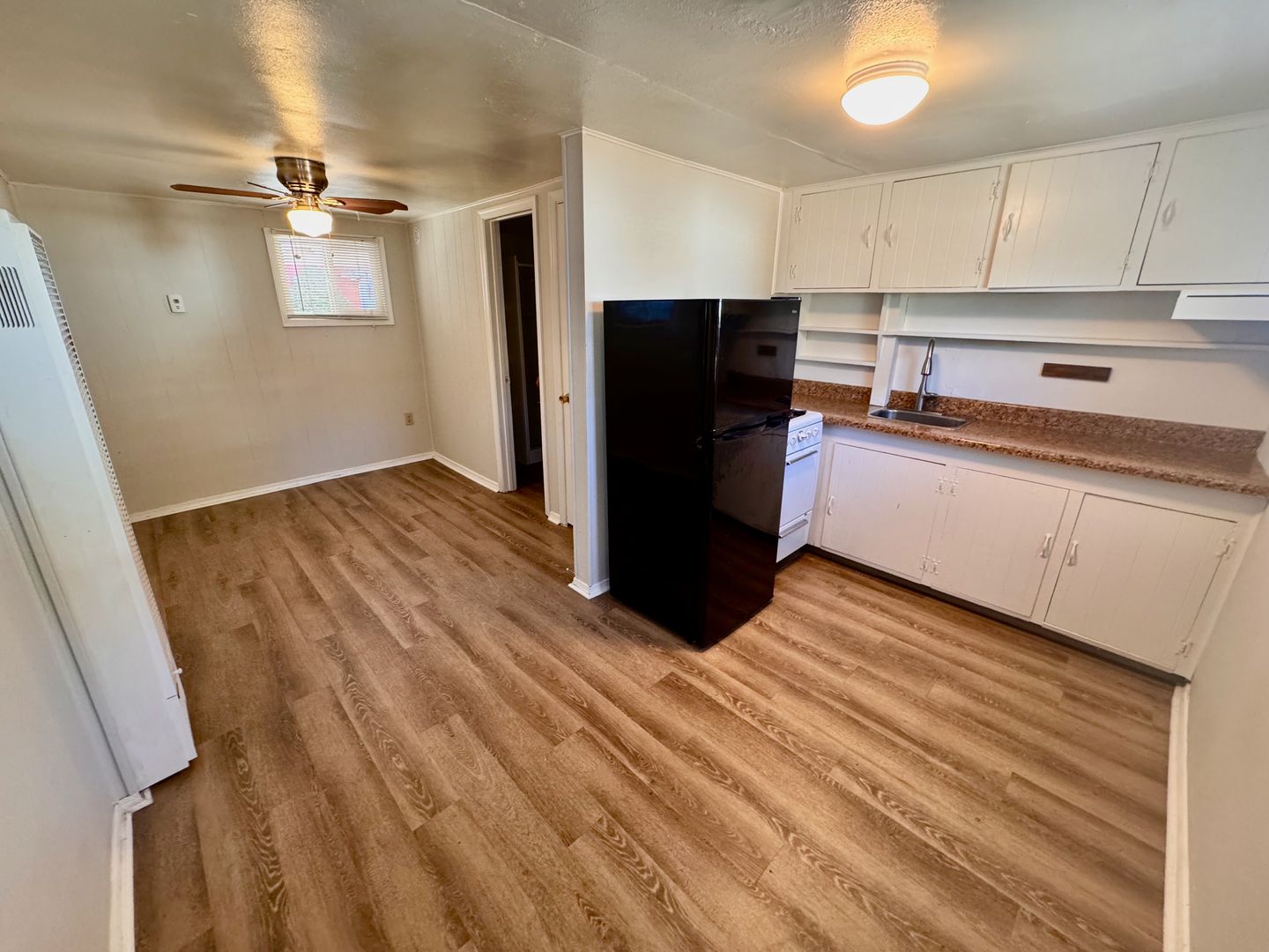 Golden Apartment: 1109 9th Street