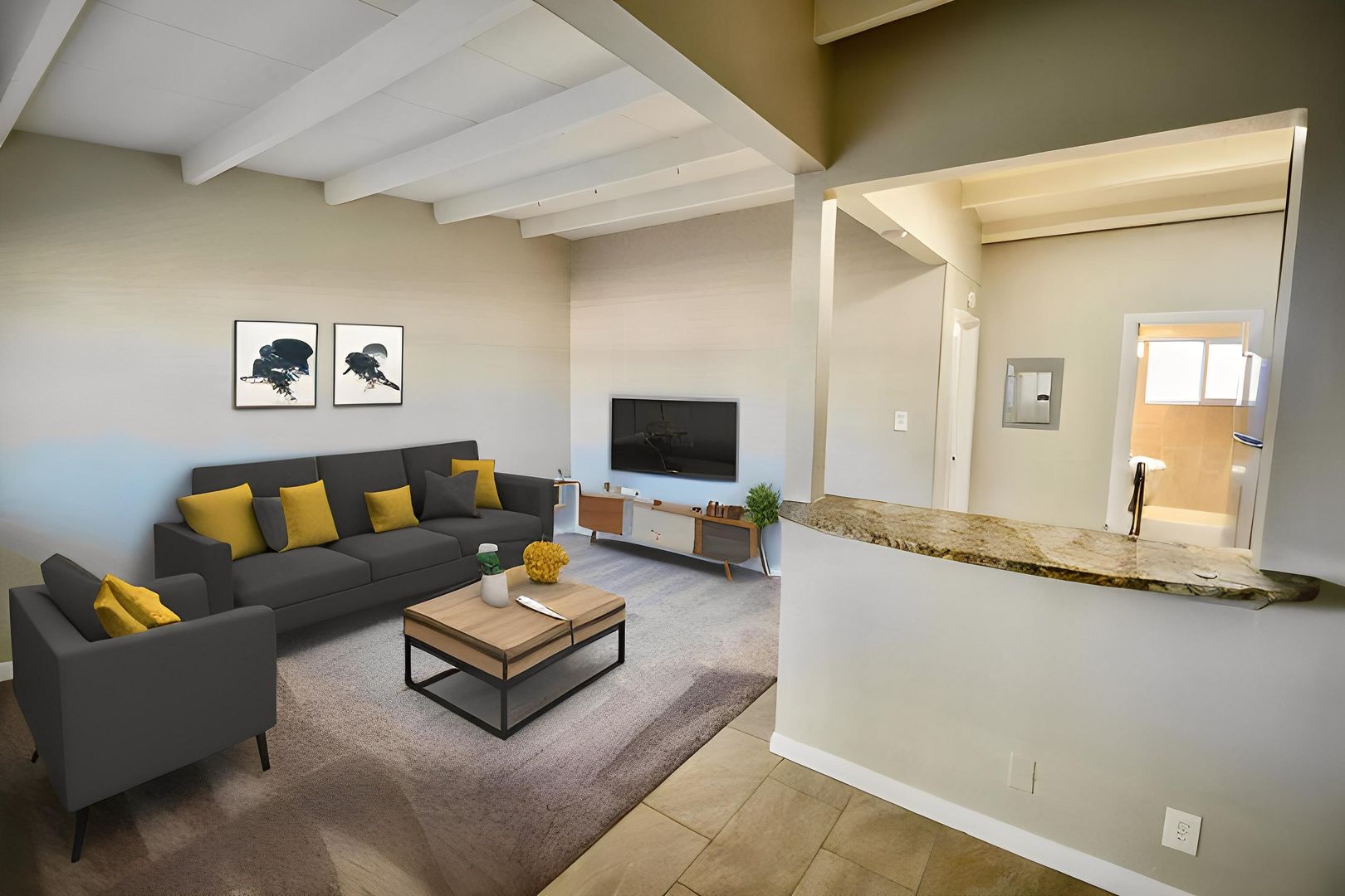 Edgewater Apartment: 2240-2246 N Ames St