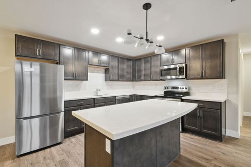 2-Bedroom 1-Bathroom Modern Living Apartments (ADA Unit) – photo 1