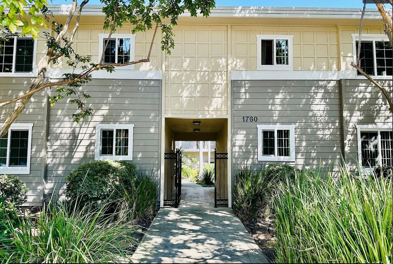 Mountain View Apartment: 1760 California Street