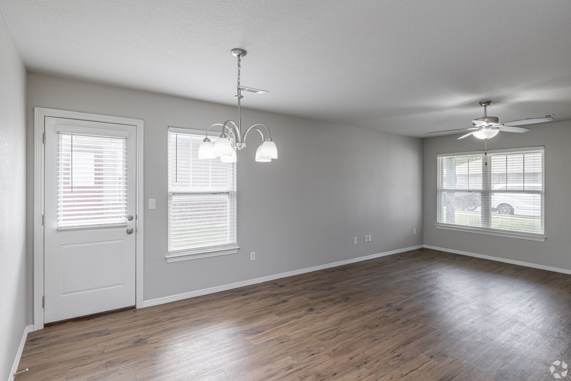 Montclair Court 4 of 12