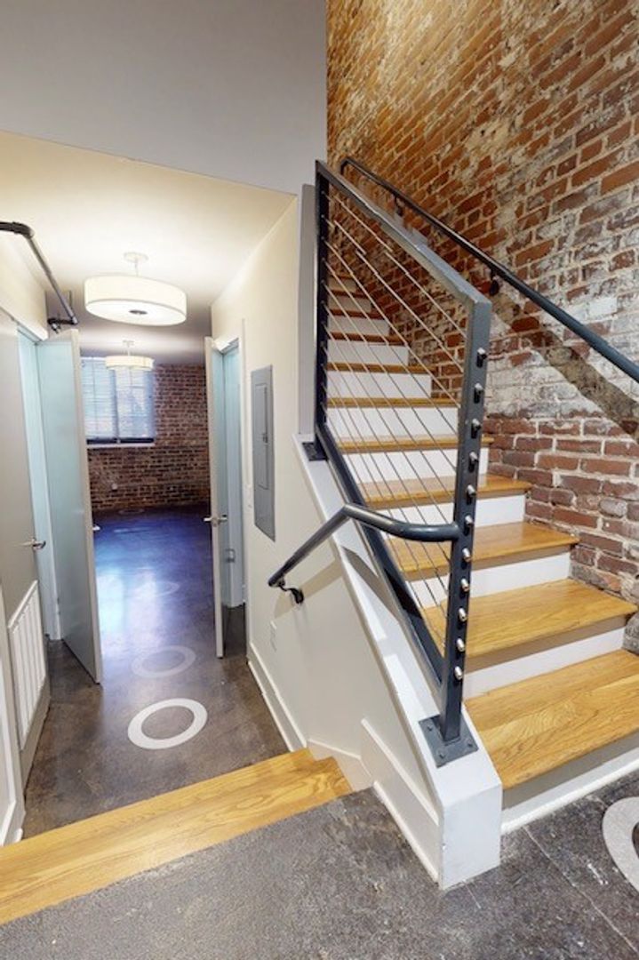 Lynchburg Apartment: 1220 Commerce Street