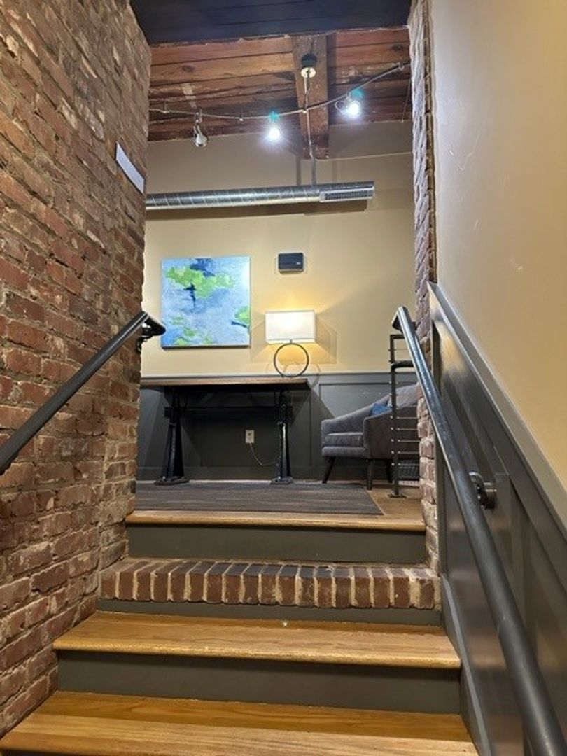 Lynchburg Apartment: 1220 Commerce Street