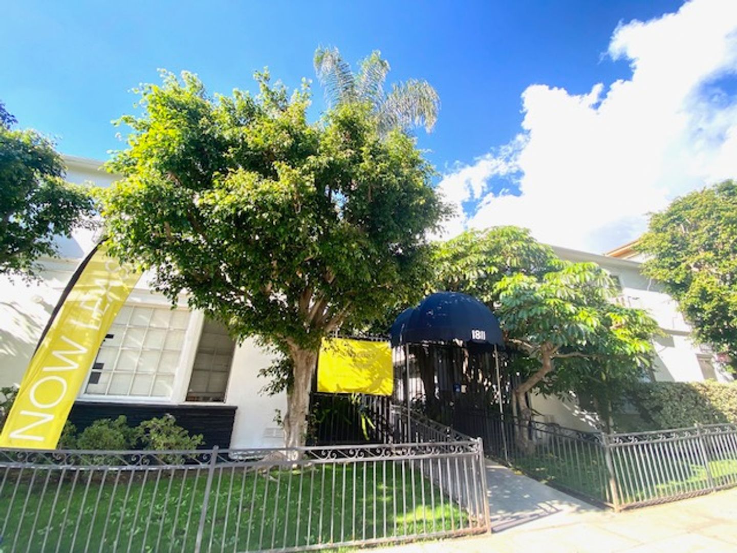 Los Angeles Apartment: 1811 N. Cherokee Ave.