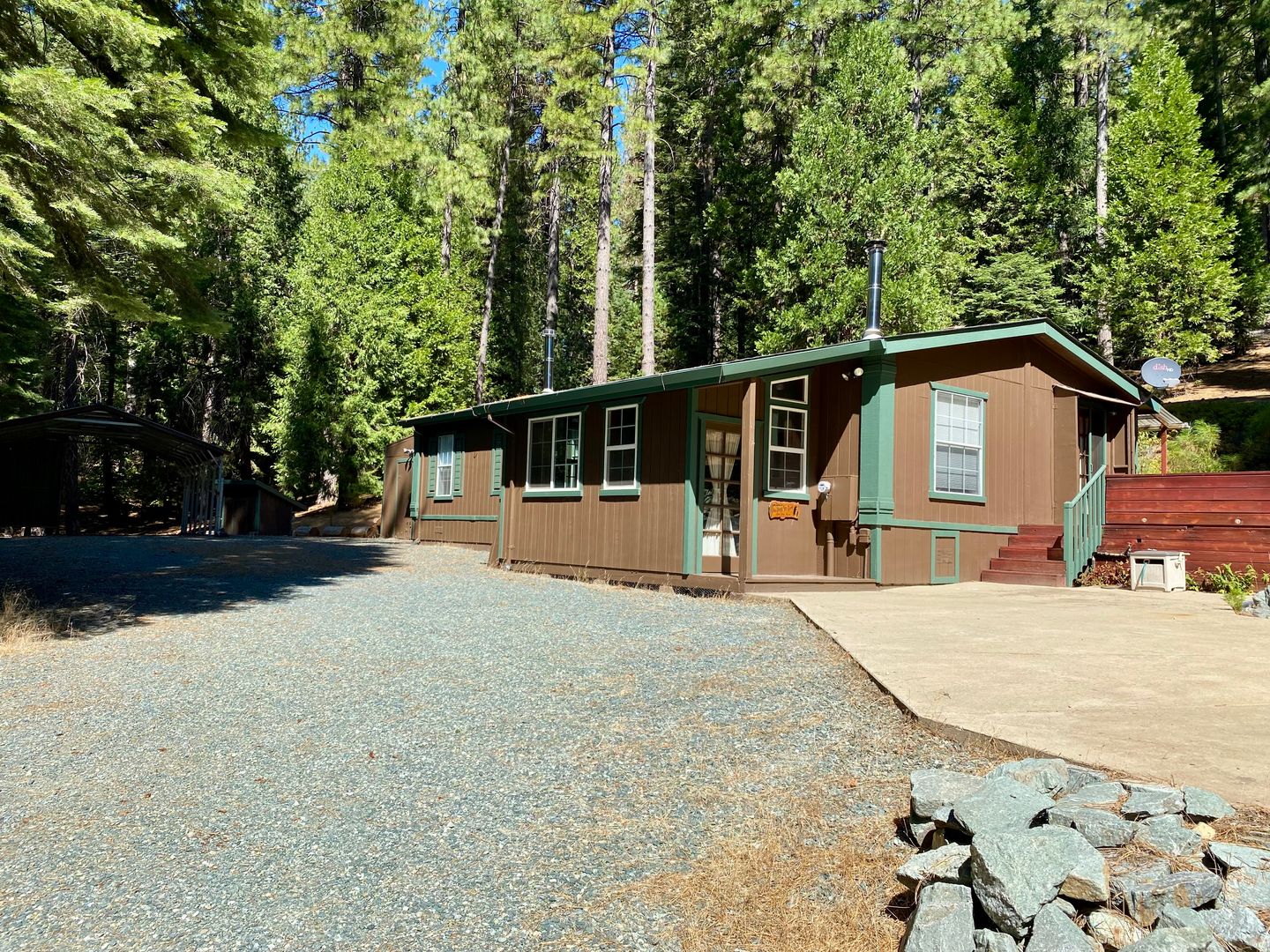 Pioneer House: 27395 W. Chaparral Dr