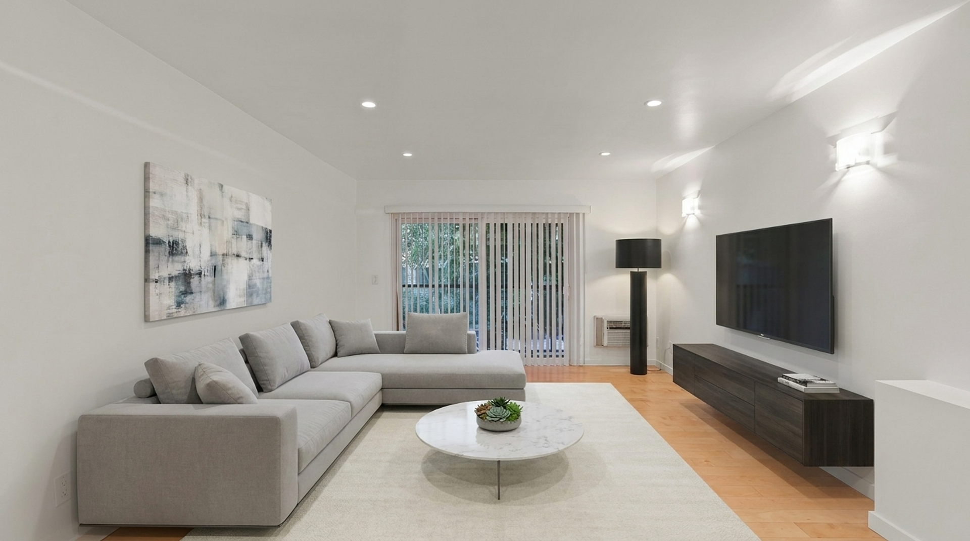 West Hollywood Condo: 9005 Cynthia St. #119