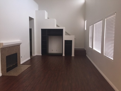 3Bd / 2.5Ba + DEN & Loft! Snowbell Ln. (92553) – photo 1