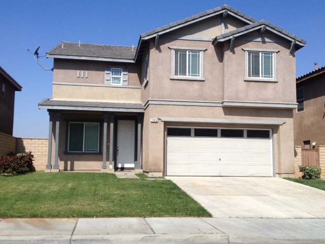 Moreno Valley House: 17419 Calle Rio Vista