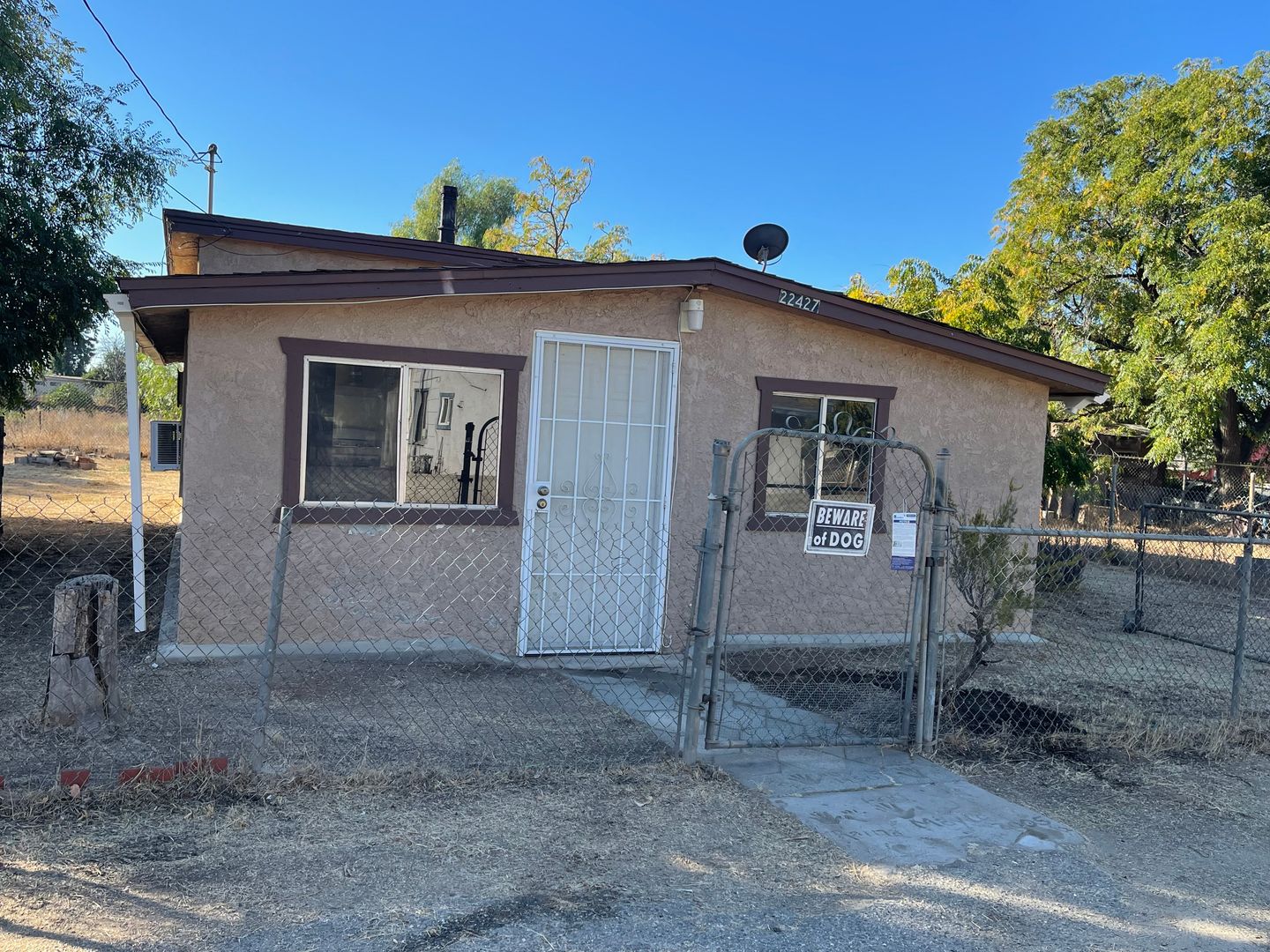 Moreno Valley House: 22427 Cottonwood Ave