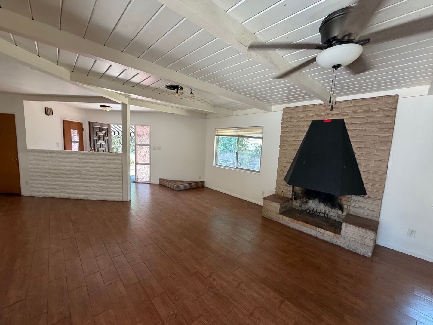 Riverside House: 764 S University Dr