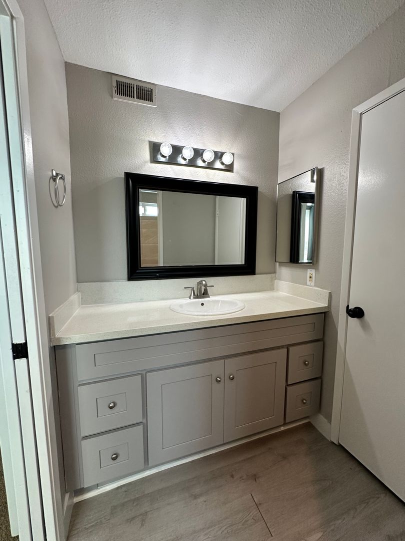 Denair Ave #113 2266 7 of 8