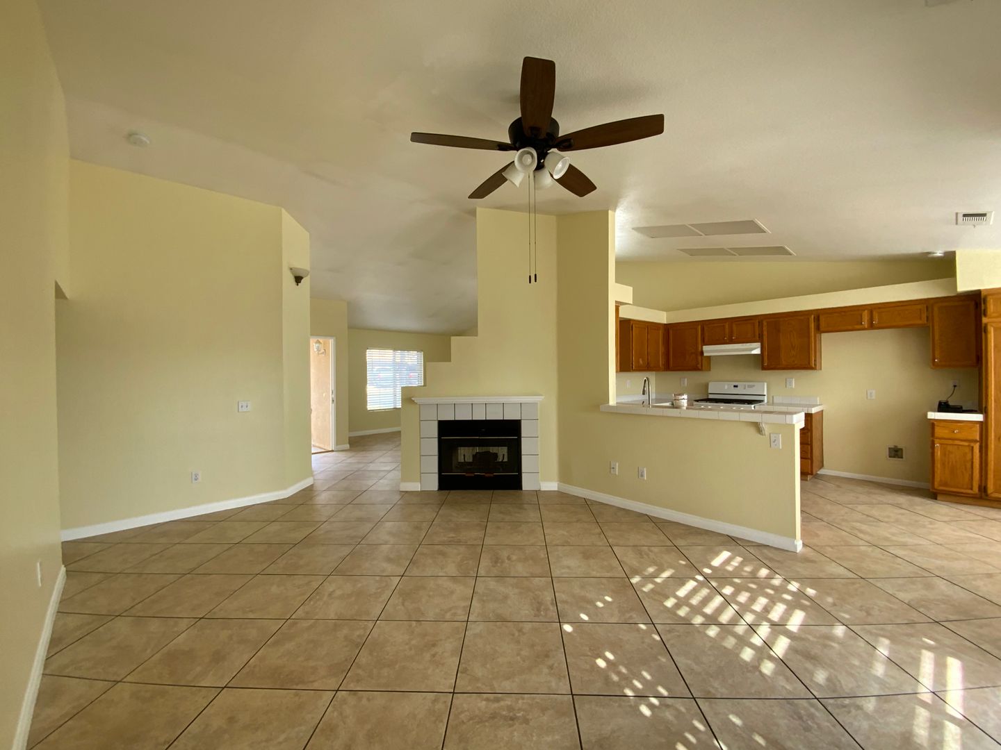 Lake Elsinore House: 31651 Willow View Pl
