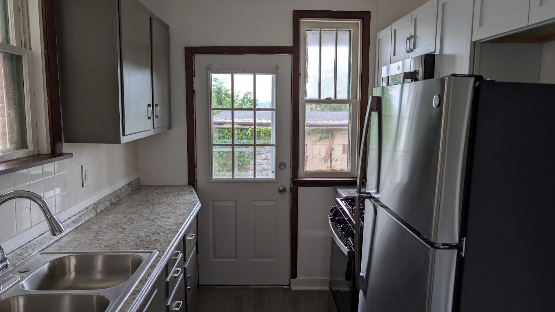 Pittsburgh House: 199 Saint Joseph St.