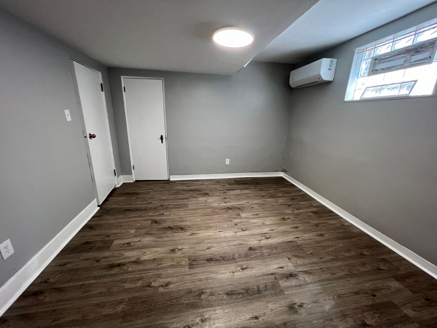 Pittsburgh Apartment: 1518 McFarland Rd.