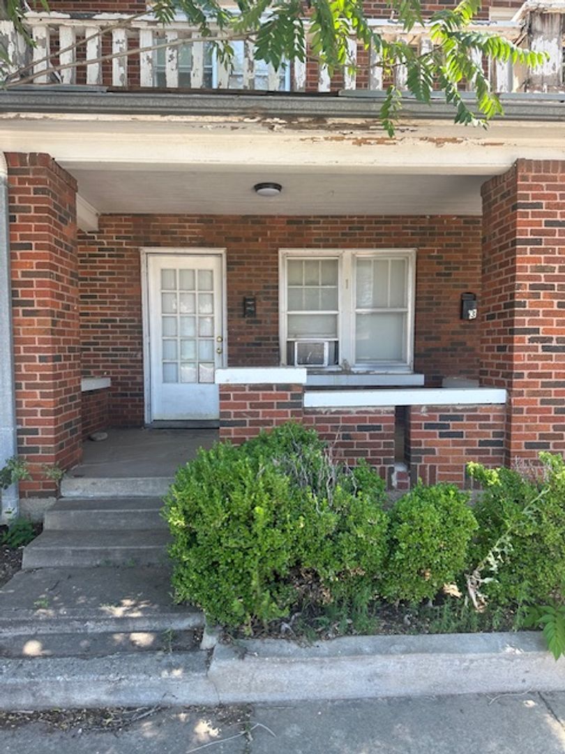 Amarillo Apartment: 711 SW 15th