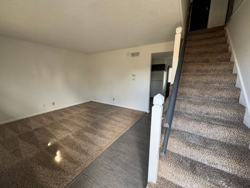 3 Bedroom Duplex in East Columbia – photo 1