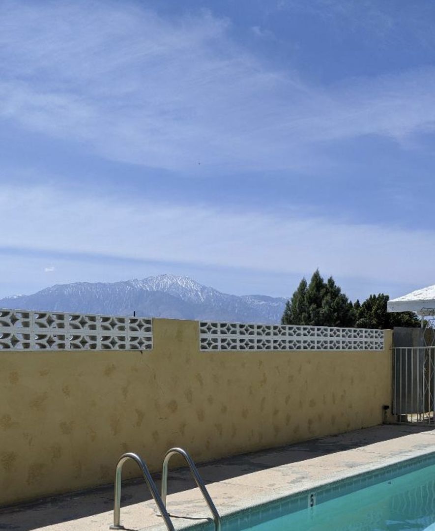 Desert Hot Springs Apartment: 66620 5th St