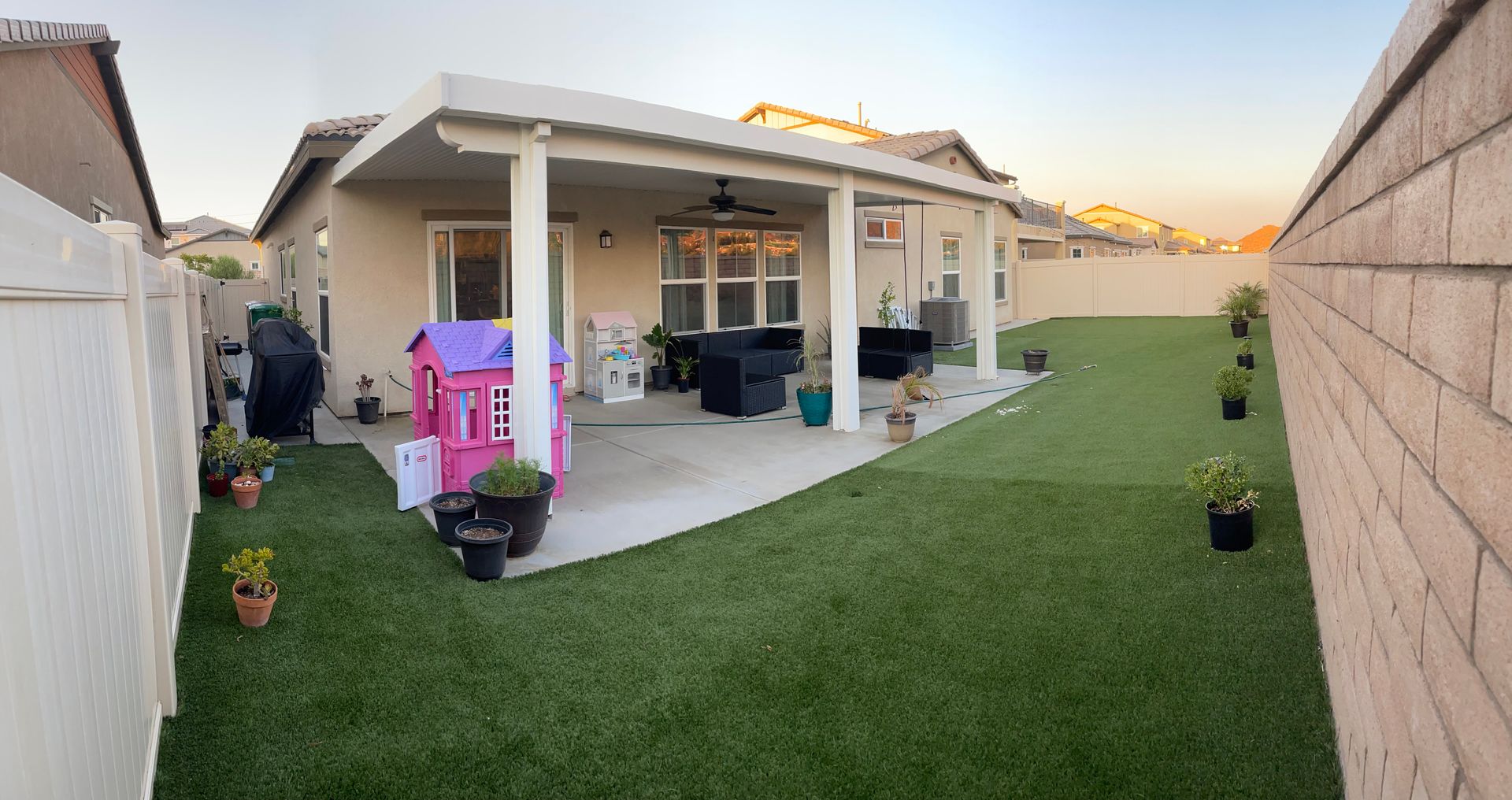 Moreno Valley Apartment: 28621 Yarow Way