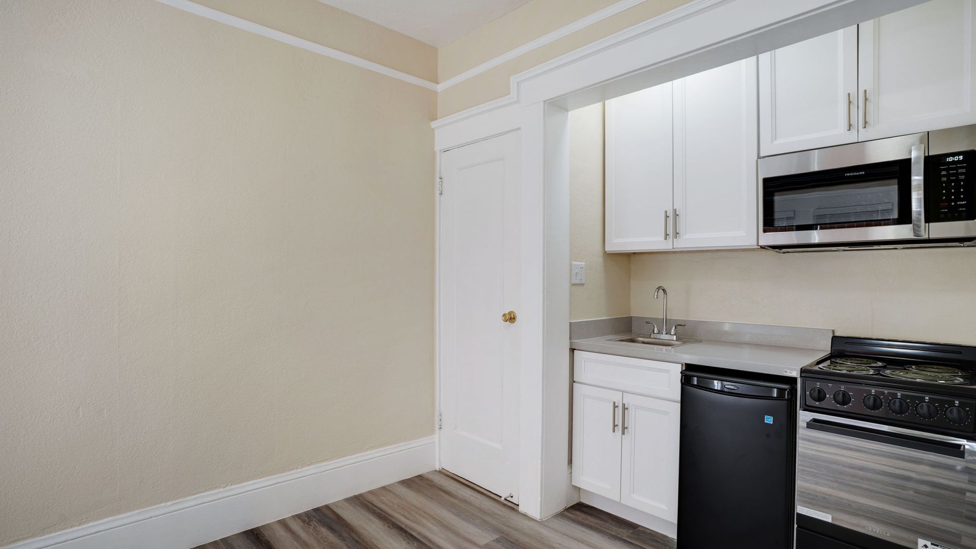 San Francisco Apartment: 621 Taylor Street