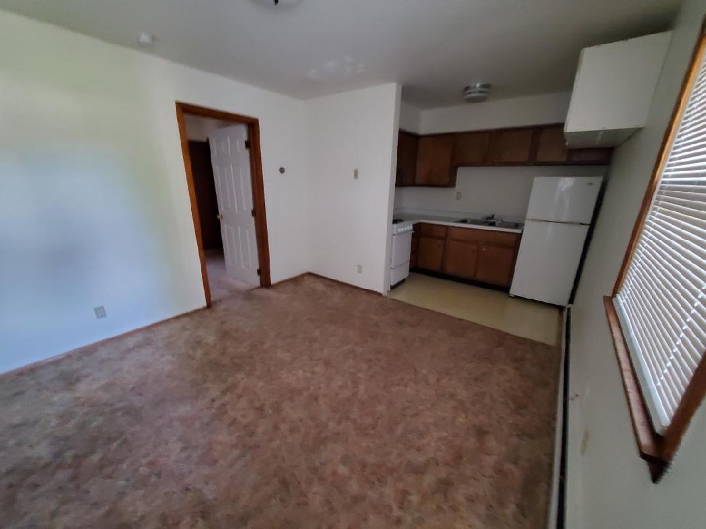 Rantoul Apartment: 355 North Drive
