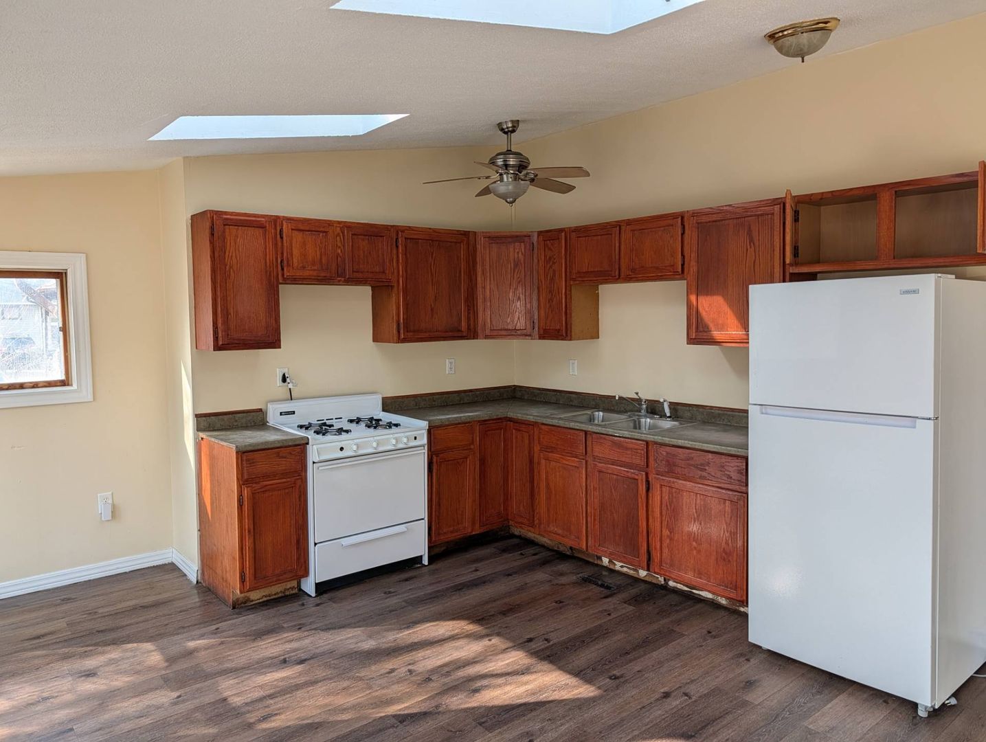 Rockford House: 1115 Jackson St