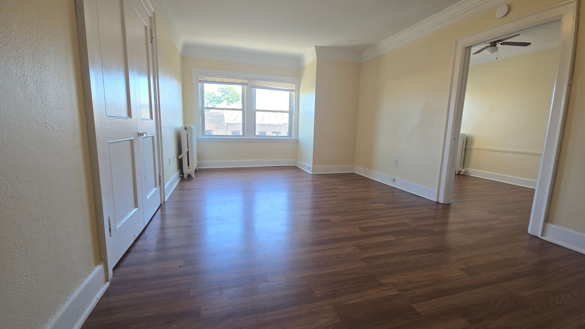 Rockford Apartment: 529 N Main St