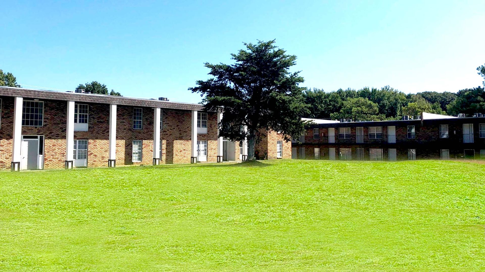 Memphis Apartment: 3236 Millington Rd