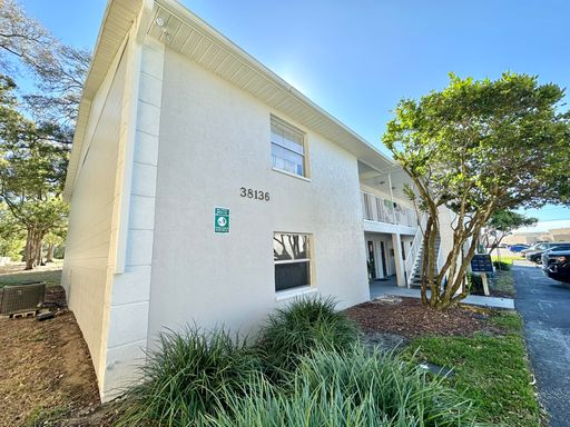 American Apartment Management | ShowMeTheRent.com