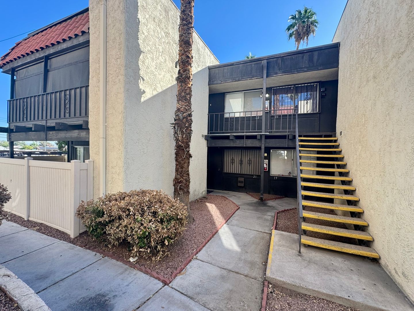 Las Vegas House: 1420 Vegas Valley Dr. #21