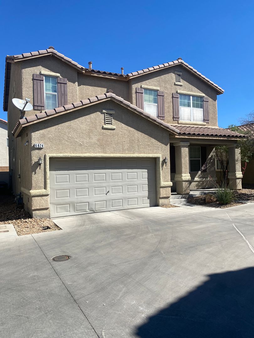 Las Vegas House: 6824 Frances Celia Avenue